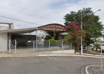 Coroa de Flores Cemitério da Venerável Ordem Terceira de Taubaté